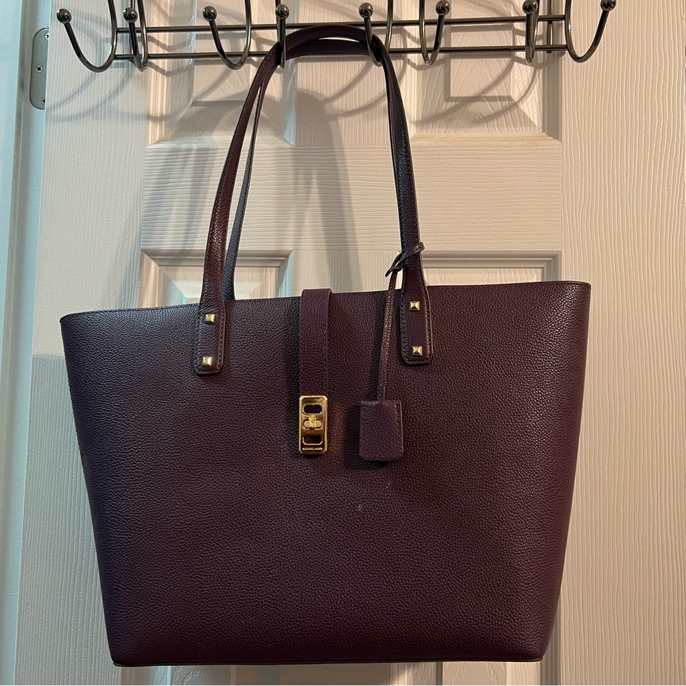 Michael Kors Karson Large Leather Carryall Tote plum/wine color